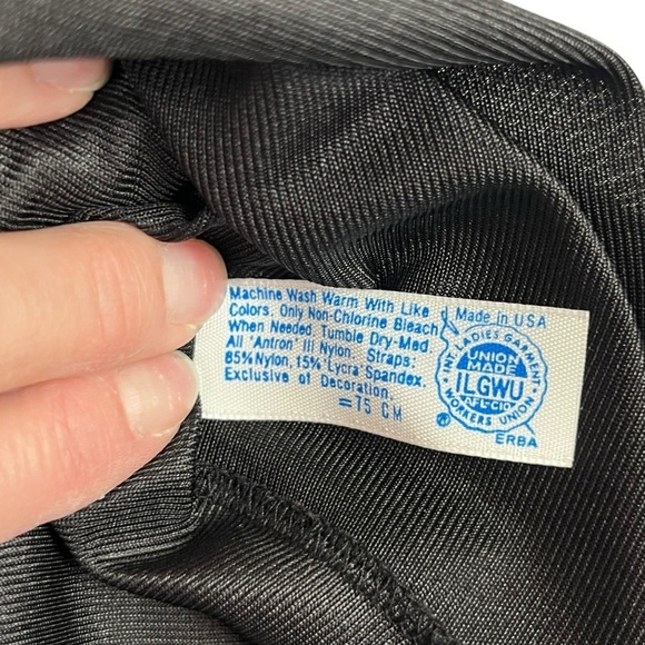 Vintage Maidenform Something Special Black Lace Trim Camisole Size 36 - Picture 6 of 7